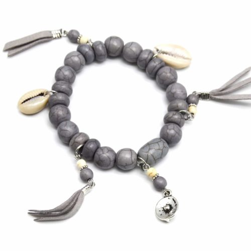 Bracelet-Elastique-Perles-Effet-Marbre-avec-Charms-Cauris-et-Franges-Gris