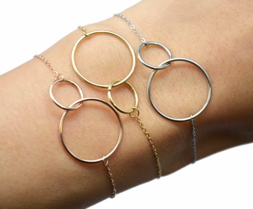 Bracelet-Fine-Chaine-avec-Charm-Cercles-Entrelaces-Acier