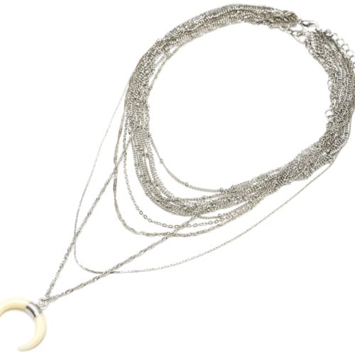 Collier-Multi-Rangs-Chaines-Metal-Argente-avec-Pendentif-Corne-Resine-Ecru
